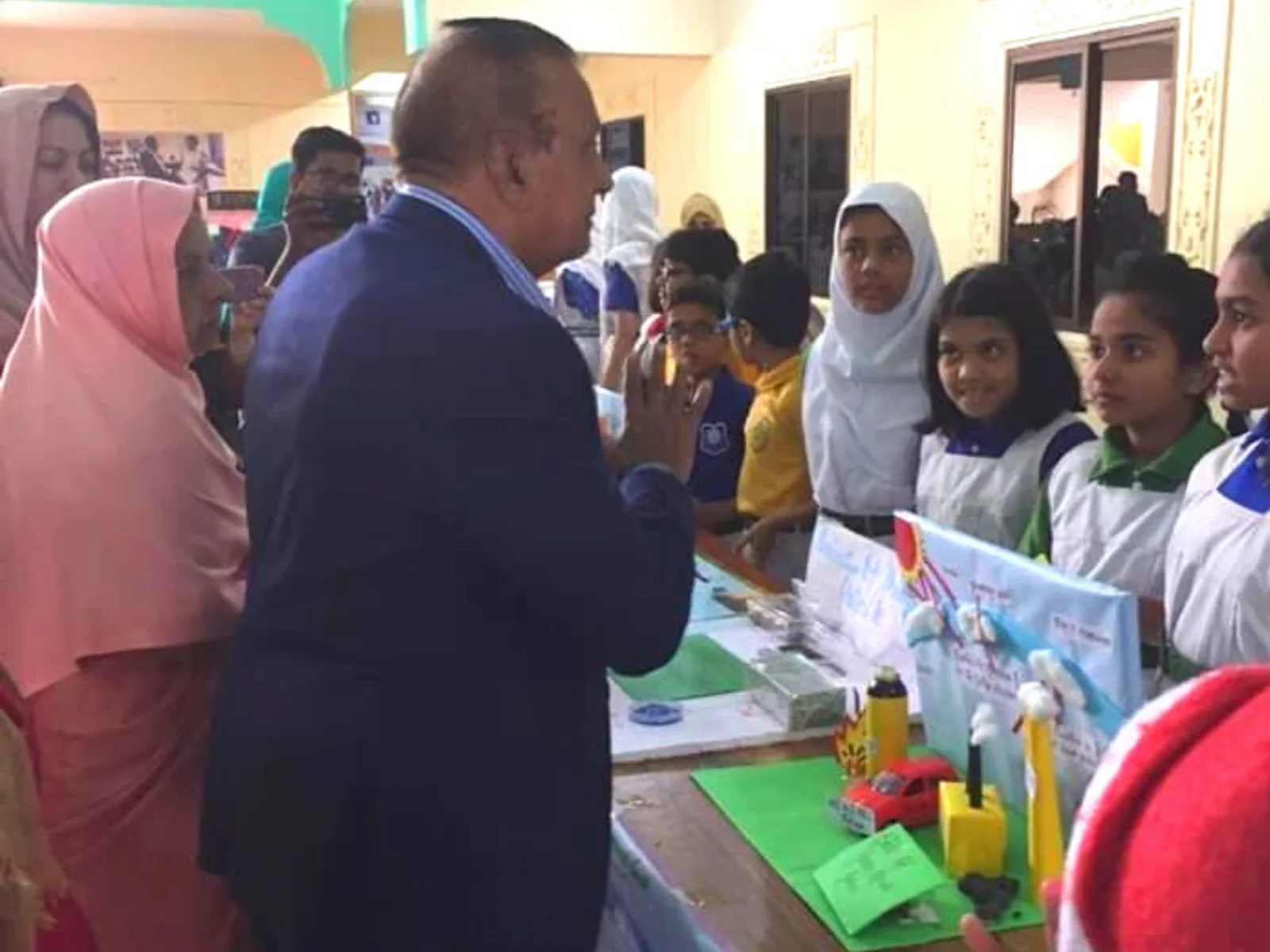 SCIENCE FEST-8